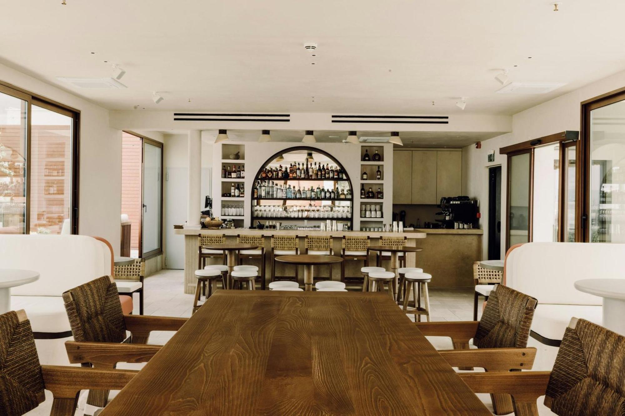Hotel Monasty, Thessaloniki, Autograph Collection Exteriér fotografie The bar at the 21 Club
