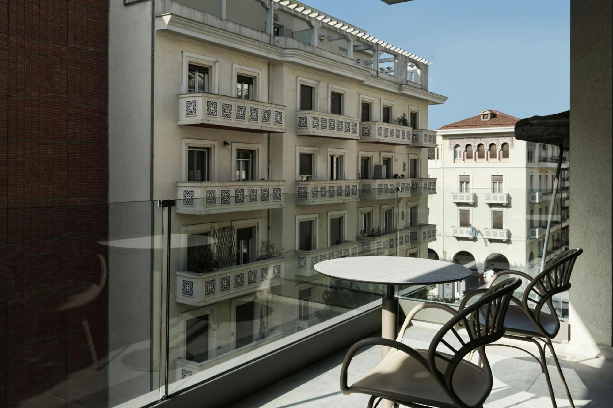 Hotel Monasty, Thessaloniki, Autograph Collection Exteriér fotografie A balcony